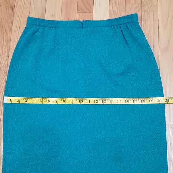 Pencil Skirt GUC - Picture 3 of 7